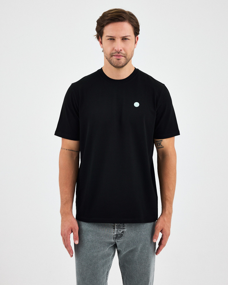 Unisex T-shirt with embroidered logo patch | “I AM A PATCH” Collection