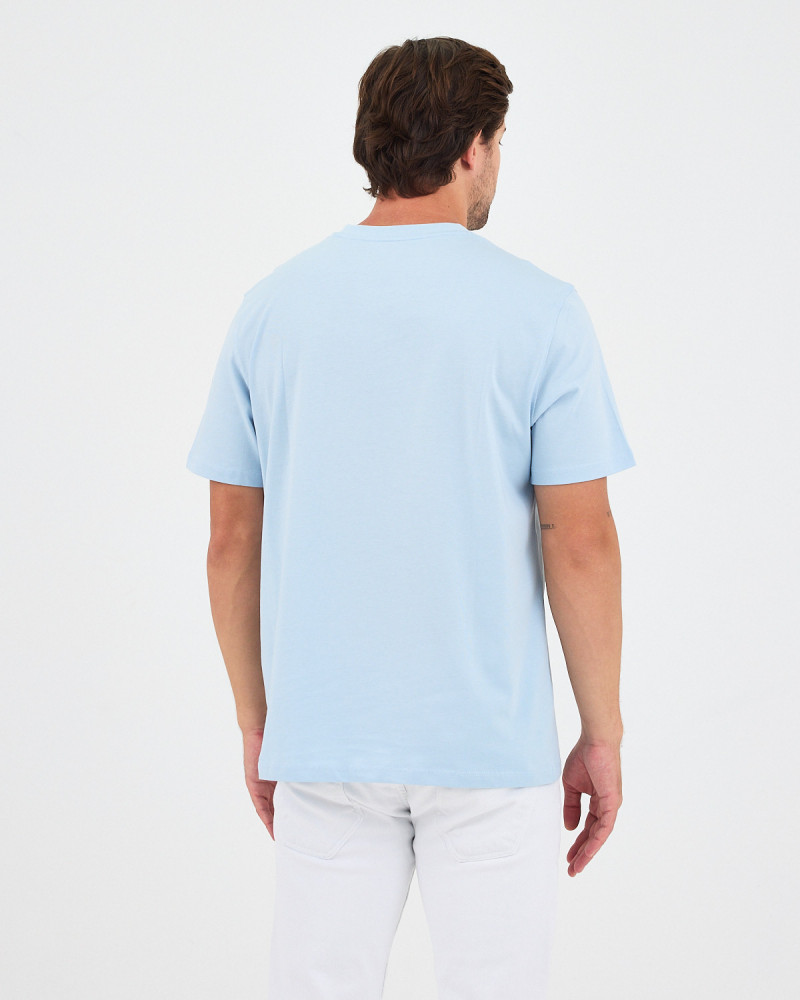 Unisex T-shirt with contrasting embroidered logo | “HERE I AM” Collection