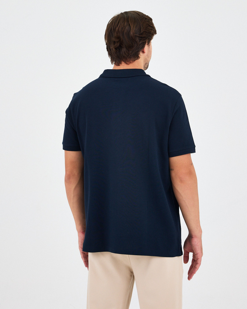 Polo Unisex con logo parche bordado | Colección "I AM A PATCH