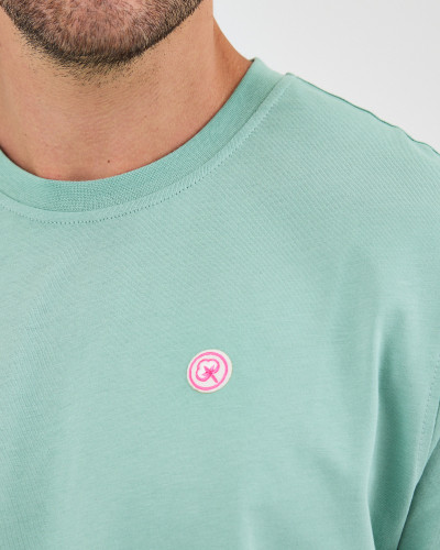 Camiseta Unisex con logo parche bordado | Colección "I AM A PATCH