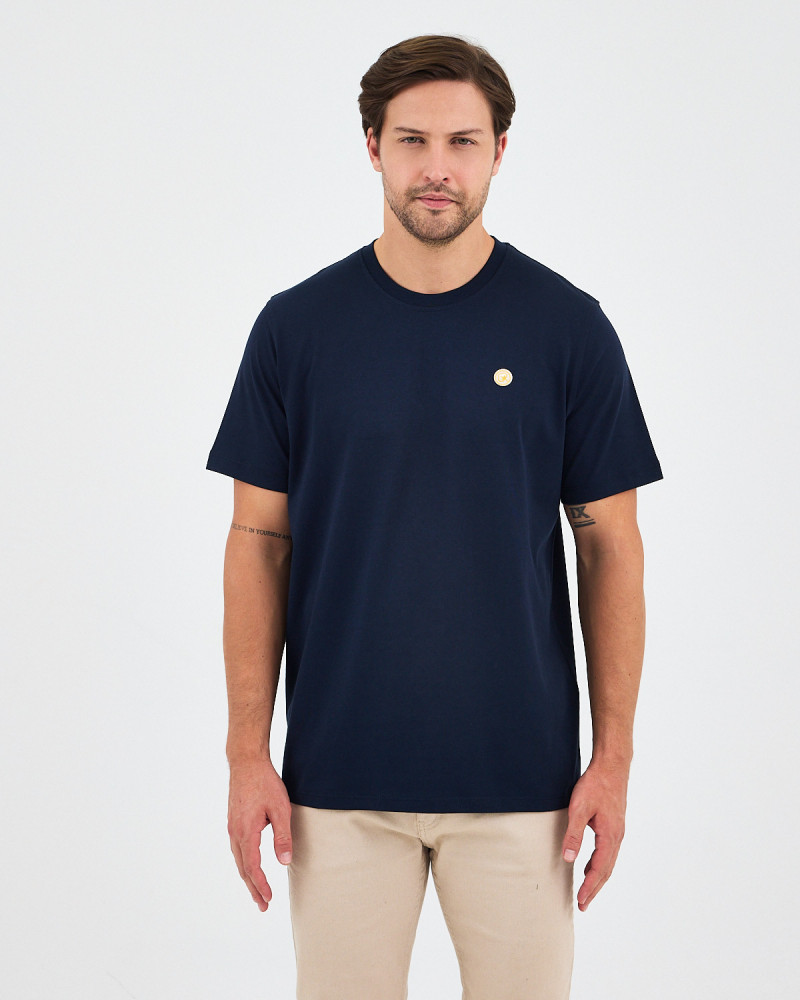 Unisex T-shirt with embroidered logo patch | “I AM A PATCH” Collection