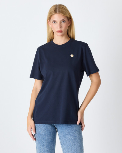 Camiseta Unisex con logo parche bordado | Colección "I AM A PATCH