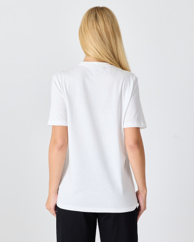 Unisex T-shirt with embroidered logo patch | “I AM A PATCH” Collection