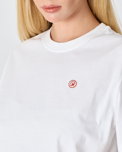 Unisex T-shirt with embroidered logo patch | “I AM A PATCH” Collection