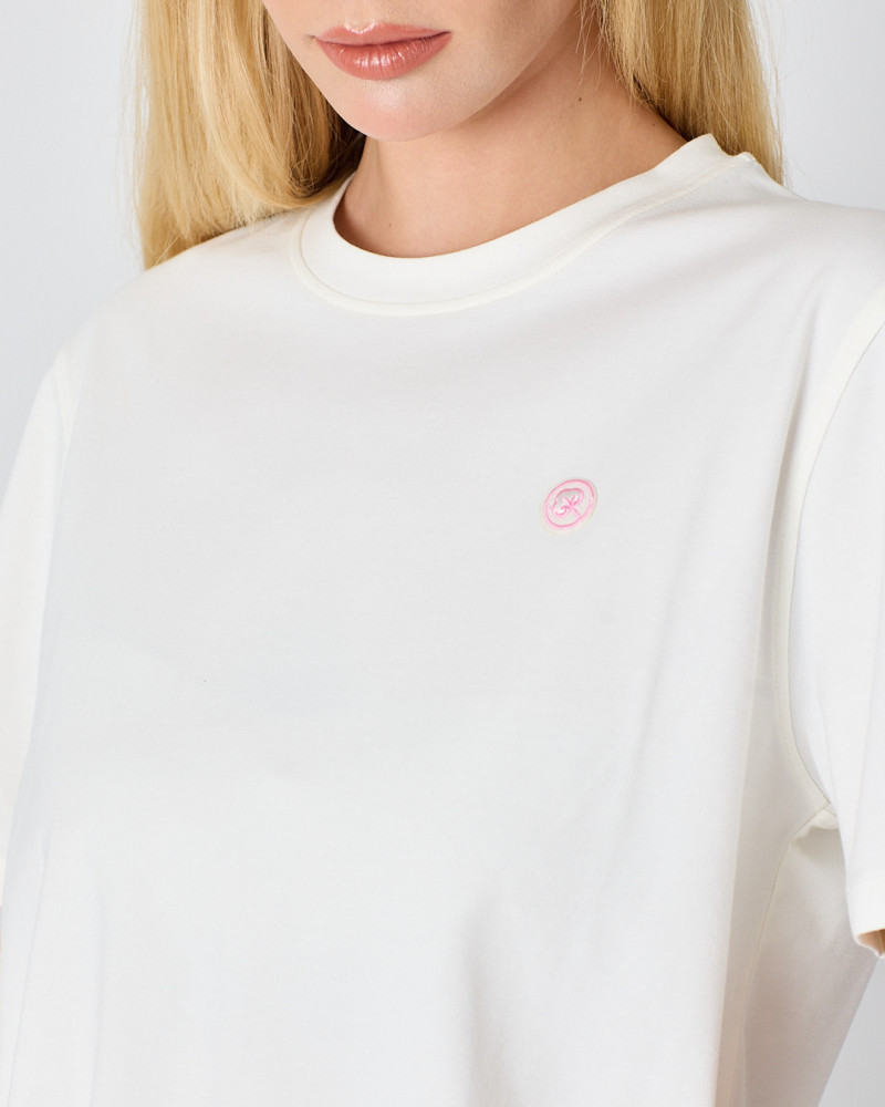 Unisex T-shirt with embroidered logo patch | “I AM A PATCH” Collection