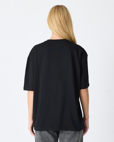 Camiseta Unisex con logo parche bordado | Colección "I AM A PATCH