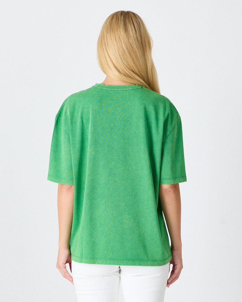 Camiseta Unisex con logo parche bordado | Colección "I AM A PATCH