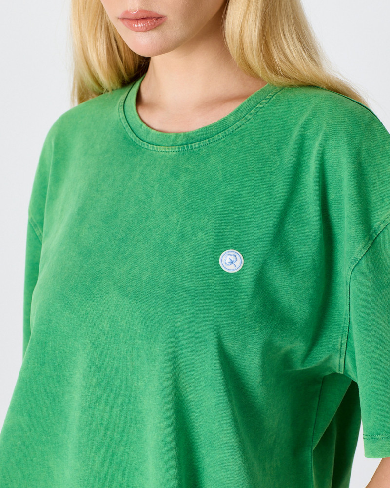 Camiseta Unisex con logo parche bordado | Colección "I AM A PATCH