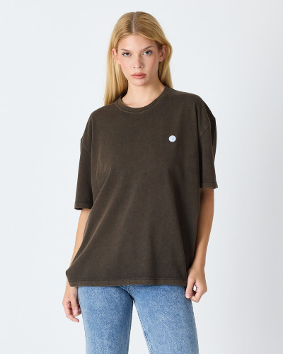 Camiseta Unisex con logo parche bordado | Colección "I AM A PATCH