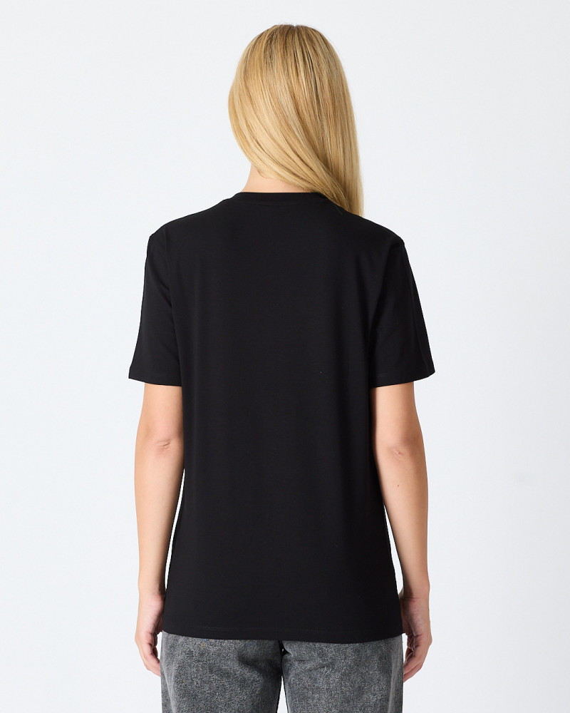Camiseta Unisex con logo parche bordado | Colección "I AM A PATCH