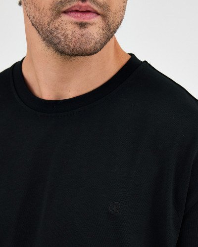 Camiseta Unisex con logo bordado al tono | Colección " I Wasn't here"