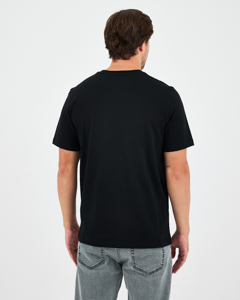 Camiseta Unisex con logo bordado al tono | Colección " I Wasn't here"