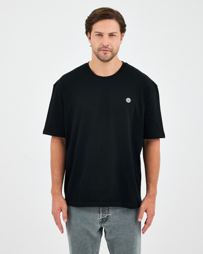 Camiseta Unisex con logo parche bordado | Colección "I AM A PATCH